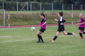 Bild 214 - Frauen Grossenasper SV - SV Steinhorst/Labenz : Ergebnis: 1:3